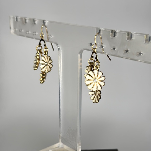 Gold Floral Earrings with Layered Design - Picture 3 of 3